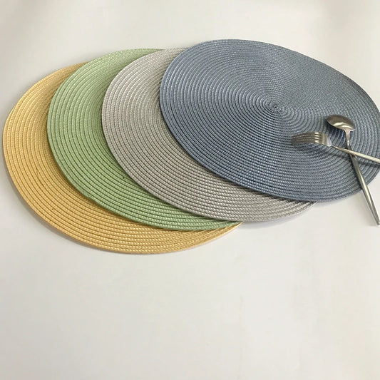 Woven Round Placemats – Set of Heat-Resistant Table Mats